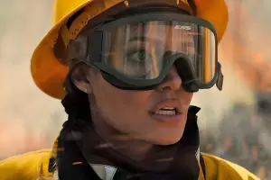 Angelina Jolie vuelve al cine y a vestirse de herona