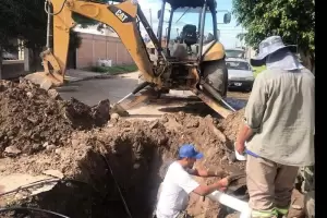 Aguas de Catamarca realiza fuerte intervencin en barrio Antinaco