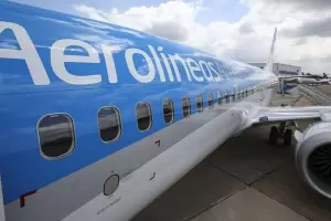 Aerolneas Argentinas cobrar sus pasajes ms caros para quienes los obtengan desde el exterior