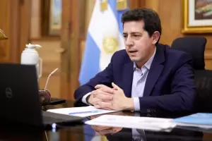 "Wado" de Pedro busca ampliar el FdT hacia las elecciones 2023