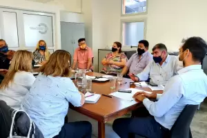 Finalmente la Intersindical docente acord� el aumento del 35% propuesto por el Ejecutivo