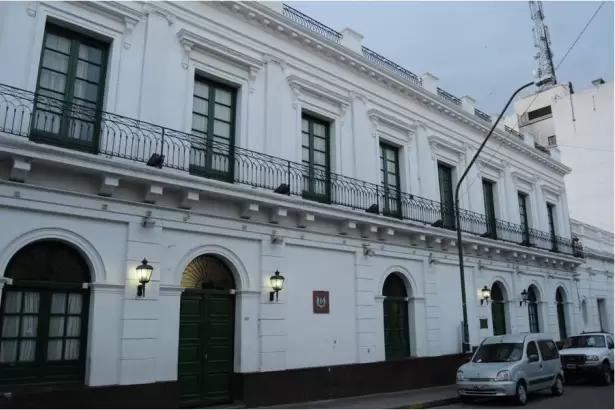 Por falta de energ�a, suspenden los plazos procesales en el Poder Judicial