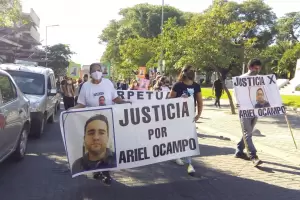 Pidieron justicia por Hugo Ariel Ocampo