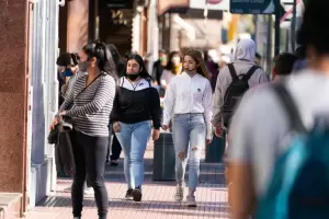 Seis provincias sumaron restricciones y dos ya estn en niveles rcord de contagios