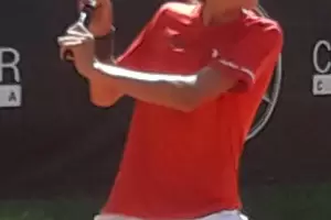 Manu La Serna buscar el ttulo en Bolivia