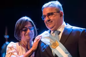 Para el diario La Nacin, Catamarca est "histricamente liderada por gobiernos oligrquicos"