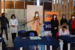 Amplia convocatoria de la segunda Asamblea Docente de Opcin de Cargo