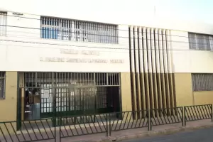 Infraestructura Escolar contina trabajando en las escuelas de Capital e interior