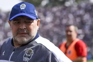 Las conclusiones de la junta mdica de Maradona: as fue el peligroso cctel de pastillas y alcohol que pudo haberlo matado