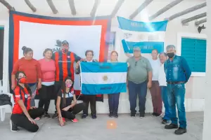 Veteranos de Malvinas y la pea de San Lorenzo realizaron una campaa solidaria en Telaritos