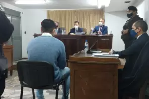 Con un fuerte operativo de seguridad, comenz el juicio por el femicidio de Brenda Gordillo