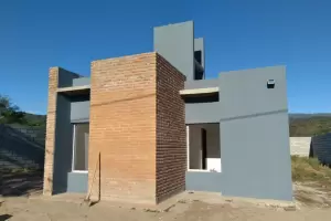 Hoy entregan  viviendas en Valle Viejo: el listado de los 30 adjudicatarios