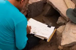 Hallazgo indito: investigadores de la UNCA descubrieron una represa hidrulica de 1.000 aos de antigedad