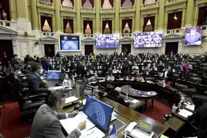Diputados aprob la postergacin del calendario electoral