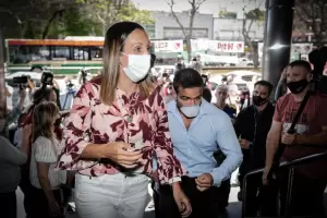 Prohibieron salir del pas a Leopoldo Luque y Agustina Cosachov, acusados del homicidio de Diego Maradona