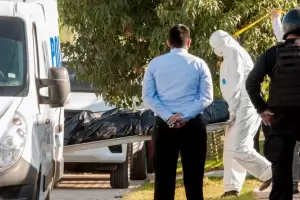 Brutal femicidio: un polic�a asesin� a su pareja y luego se suicid�