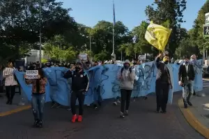 Comerciantes presionan al Gobierno y sigue el reclamo por la reapertura