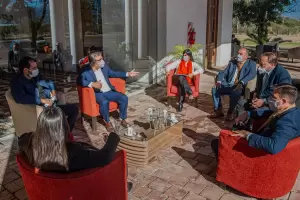 Los infractores de las restricciones ahora trabajarn en la lucha contra la pandemia