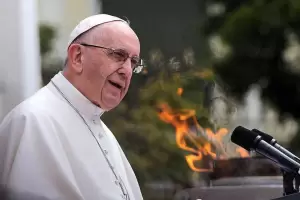 Francisco cambi una ley clave para criminalizar los abusos sexuales cometidos por sacerdotes