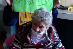 Con 90 a�os, Do�a Angela logr� vencer al Covid