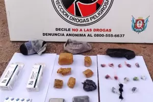 Secuestraron droga, dinero en efectivo y otros elementos en la Capital