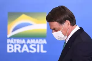 Bolsonaro recibi el alta mdica tras pasar la noche en un hospital militar