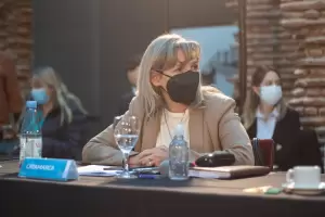 La ministra Palladino dio positivo de coronavirus por segunda vez