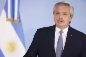 Alberto Fernndez, sin viajar a Rosario, encabeza un acto por el Da de la Bandera