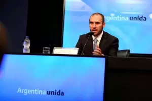 Guzmn anunci un pago parcial al Club de Pars de US$430 millones para evitar el default