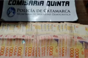 Quiso comprar d�lares y le robaron 30 mil de pesos