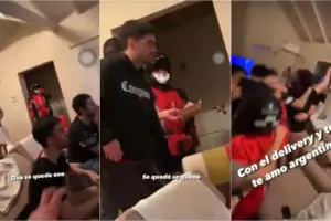 Un delivery entreg un pedido antes de que termine el partido de la Seleccin, lo invitaron a quedarse y terminaron festejando juntos