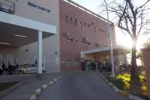 Una mujer embarazada atropell con su moto a un nio de 5 aos