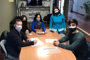 La Provincia firm un convenio para facilitar la inscripcin de alojamientos tursticos