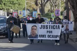Familiares de Ariel Ocampo confan que habr juicio "antes de fin de ao"