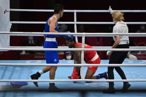 Polmico fallo: Brian Arregui derrib al favorito, pero los jueces lo vieron perder