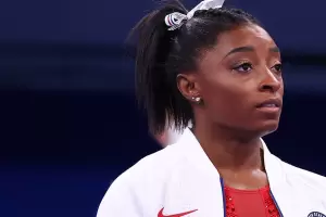 Simone Biles se baj de la competicin por equipos de gimnasia artstica y fue reemplazada