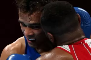 Un boxeador quiso morder la oreja de su rival y lo echaron de Tokio 2020