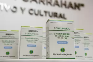 Hicieron la primera entrega de cannabis medicinal a pacientes del Hospital Garrahan