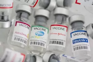 Expectativa por el anuncio del Gobierno nacional sobre la combinacin de vacunas