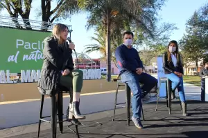 Presentaron el programa "Abriendo futuro", que brindar apoyo escolar y ayuda econmica