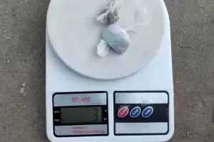 Secuestran droga a dos hombres que viajaban en colectivo