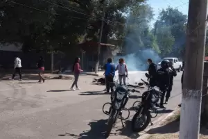 Vecinos cortan ruta 41 tras la liberacin de un acusado de exhibicionismo