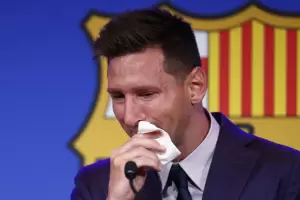 Messi se despidi� del Barcelona entre l�grimas: �No estaba preparado para irme�