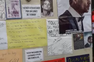 Con fotos y carteles en el hospital, los fans de Chano le expresaron su cari�o