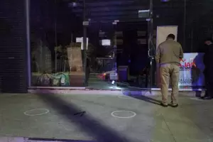 Detuvieron a un joven intentando robar en un gimnasio de la Capital