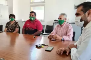 Gobierno convoc a los gremios para acordar un aumento salarial y la respuesta qued en pausa