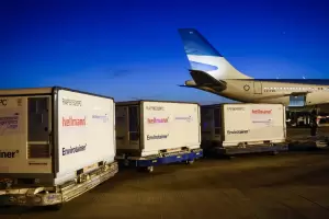 Llegaron al pas otras 716.800 dosis de vacunas Sinopharm