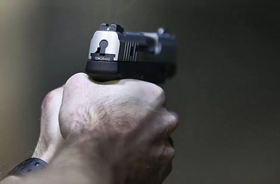 Pistola