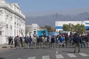 No hubo acuerdo entre los municipales y el Ejecutivo capitalino