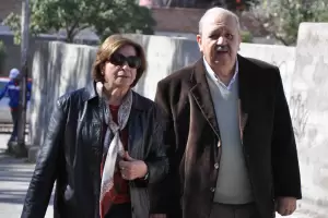 Velatorio del ex gobernador: se extender hasta maana a la tarde